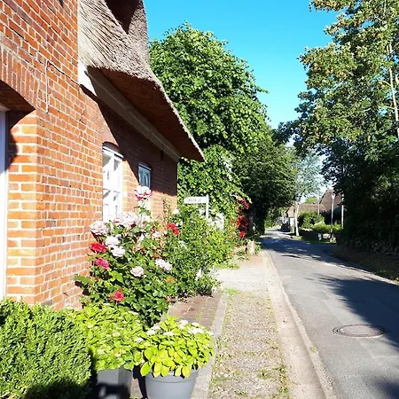 Landhaus-rosenhof-wohnung-1 Appartamento