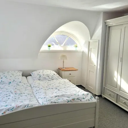 Landhaus-rosenhof-wohnung-1 * Boldixum