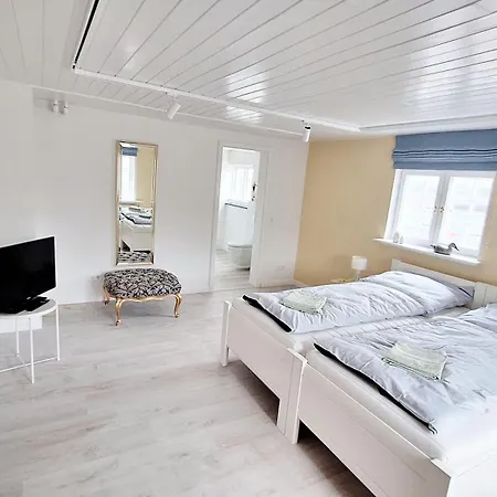 Landhaus-rosenhof-wohnung-1 * Boldixum