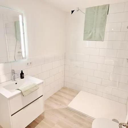 Landhaus-rosenhof-wohnung-1 *